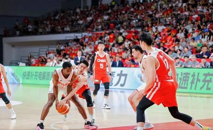93分59秒绝平,胡希打入世界杯小组赛第三晚的扳平进球 93分59秒绝平,胡希打入世界杯小组赛第三晚的扳平进球